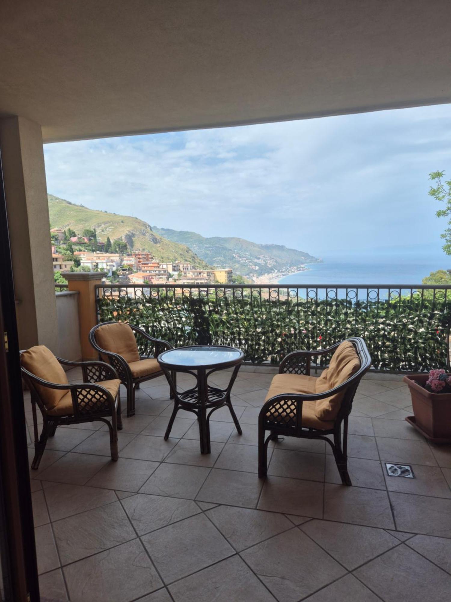 Casa Flavia Apartamento Taormina Quarto foto